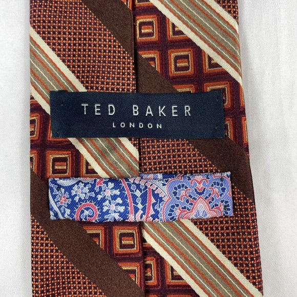 Ted Baker London Orange Patterned Mens Silk Tie Width 3.25 in - Picture 3 of 4